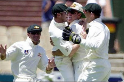 What A Catch - Damien Martyn In Full Stretch